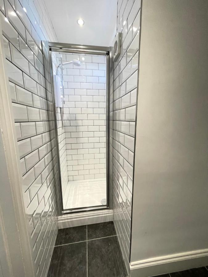 Light Airy 3 Bed Town Cntr Flat 700M To The Beach Bournemouth Exteriér fotografie