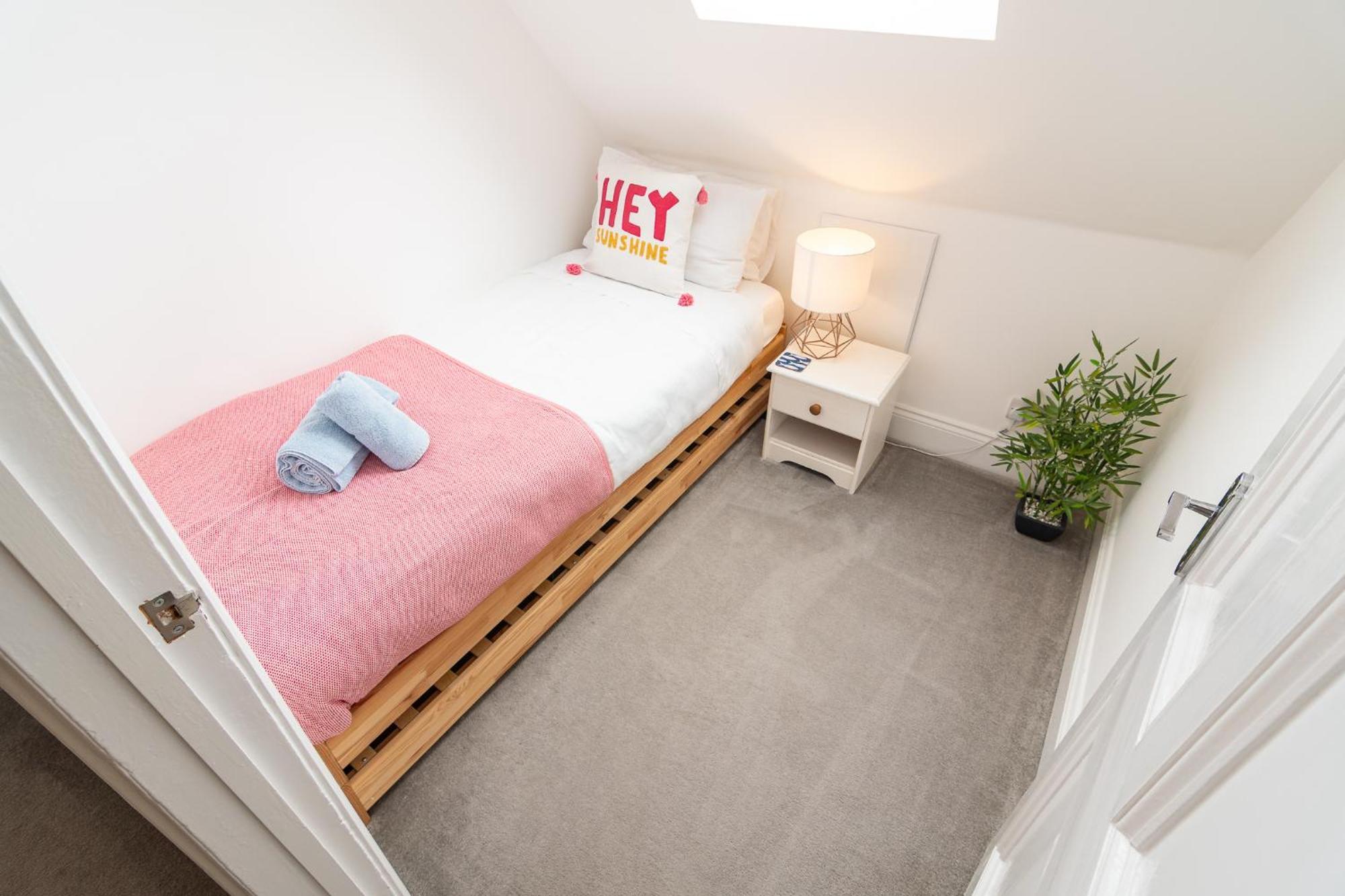 Light Airy 3 Bed Town Cntr Flat 700M To The Beach Bournemouth Exteriér fotografie